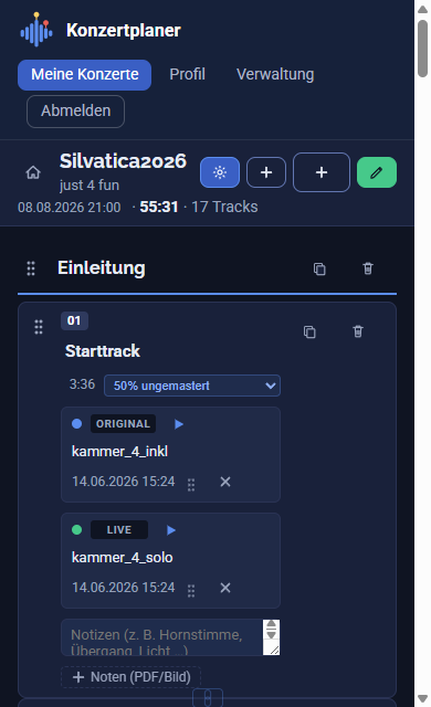 Programm im Bearbeitungsmodus: Werkzeugleiste, Song-Eintrag mit Status-Dropdown, Track-Slots, Drag-Griffen und Ankern